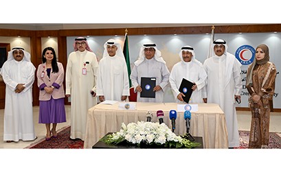 مذكرة تفاهم بين «الهلال الأحمر» وجمعية الصحافيين للتعاون في المشروعات الإنسانية